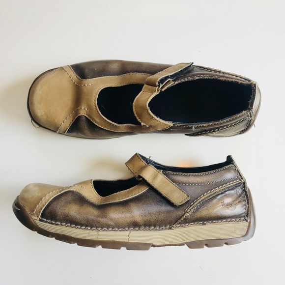 Dr. Martens Shoes - Dr. Martens Leather Mary Jane Women’s Shoes